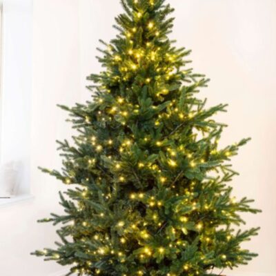 Christmas Tree World The 6Ft Pre-Lit Ultra Mountain Pine  Ultra Realistic Christmas Trees