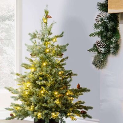 Christmas Tree World The 3Ft Pre-Lit Cairngorm Pine Potted Tree (Indoor/Outdoor)  Ultra Realistic Christmas Trees